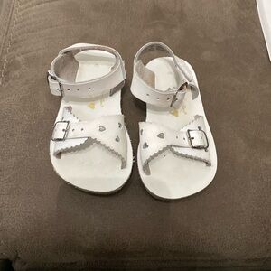 Sun San white size 6